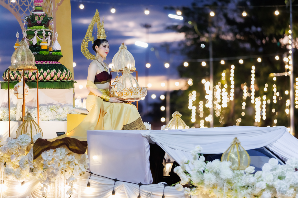 มหาวิทยาลัยราชภัฏพิบูลสงคราม ร่วมสืบสานประเพณีลอยกระทง ประจำปี 2568 ร่วมเป็นส่วนหนึ่งของ ขบวนแห่กระทงใหญ่ “ตำนานแห่งสายน้ำ ราชธานีศรีสองแคว : จองเปรียงแห่งศรัทธา” จัดโดย เทศบาลนครพิษณุโลก