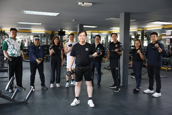 Level Up Your Health PSRU Fitness Center เปิดตัวเครื่องออกกำลังกายใหม่ 21 รายการ #มหาวิทยาลัยราชภัฏพิบูลสงคราม ยกระดับคุณภาพชีวิตนักศึกษา สู่การเป็นมหาวิทยาลัยแห่งความสุข – ผศ.ดร.ชุมพล เสมาขันธ์ อธิการบดีฯ เปิดตัวโซน “New Arrivals” อุปกรณ์มาตรฐานสากล 21 เครื่องใหม่ พร้อมให้บริการเต็มรูปแบบแล้ววันนี้ #มีอะไรใหม่? ทำไมสายฟิตต้องลอง