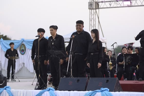 บรรยากาศ มนต์เสน่ห์แห่งเสียงดนตรี! คณะครุศาสตร์ มรพส. จัดงาน “6TY DIARY” โชว์ศักยภาพนักศึกษาดนตรีศึกษา รหัส 66