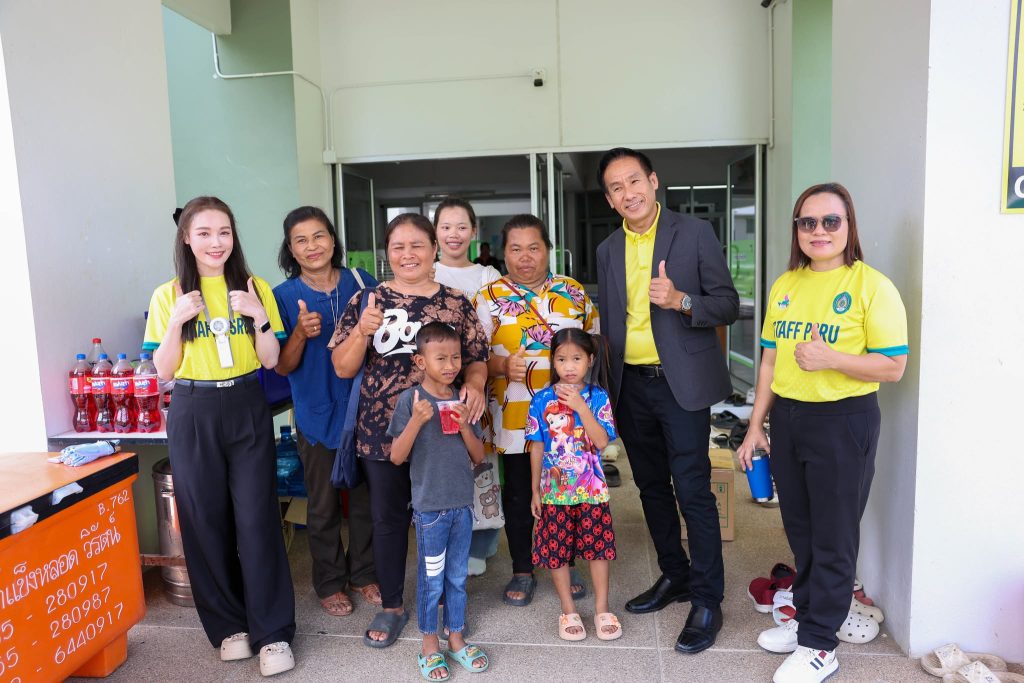 เปิดหอพักนักศึกษาต้อนรับนักศึกษาใหม่และนักศึกษารุ่นพี่ที่เข้ารายงานตัวและเข้าพักอาศัย